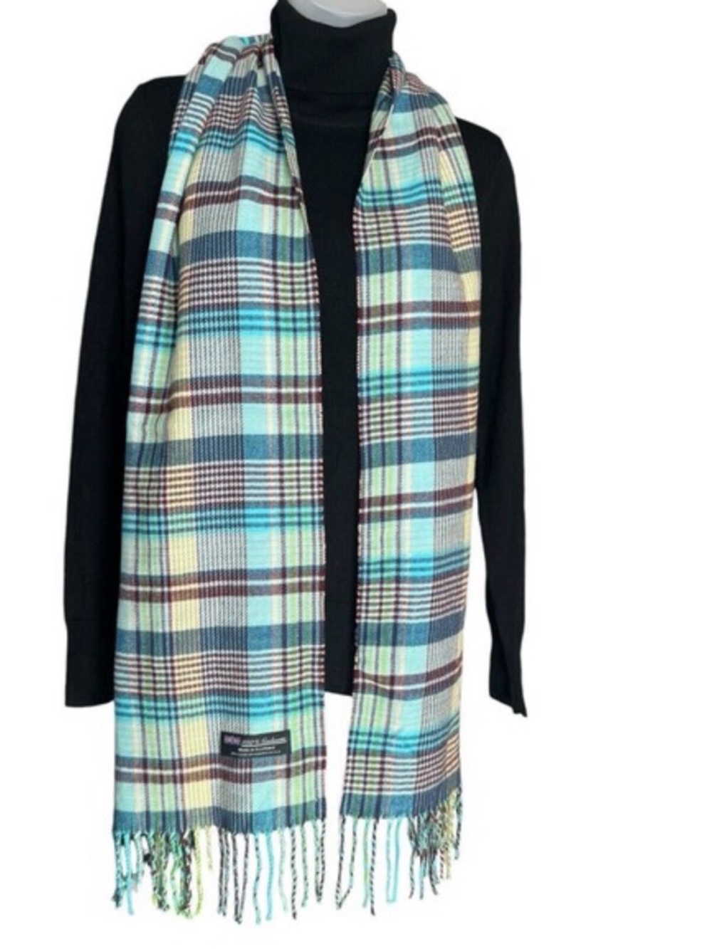 SUPER SOFT SCARF